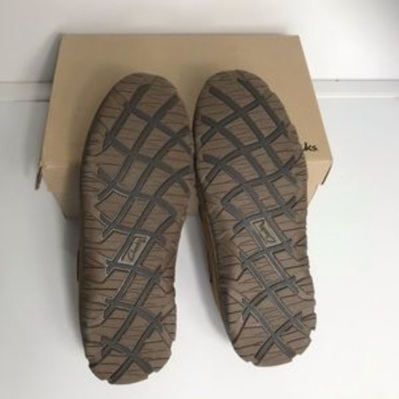 Clarks Suede Faux Fur Lined Moccasin Slippers - Picture 6 of 9